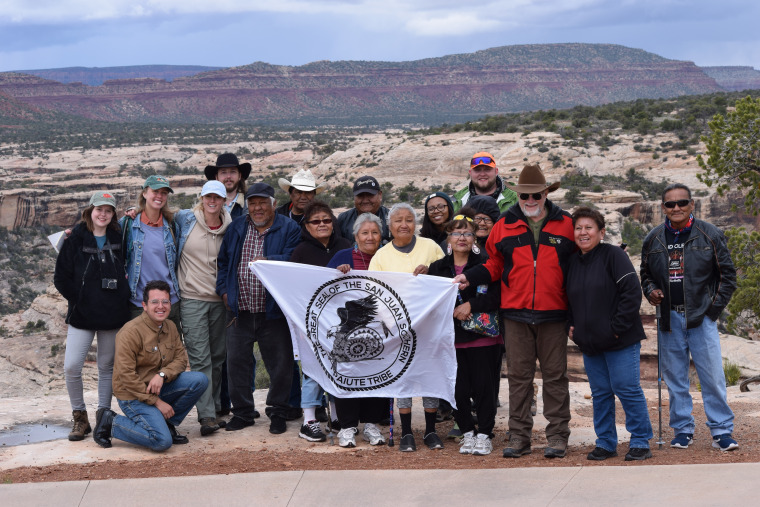 Group photo with Richard Stoffle and others in the Sonoran desert